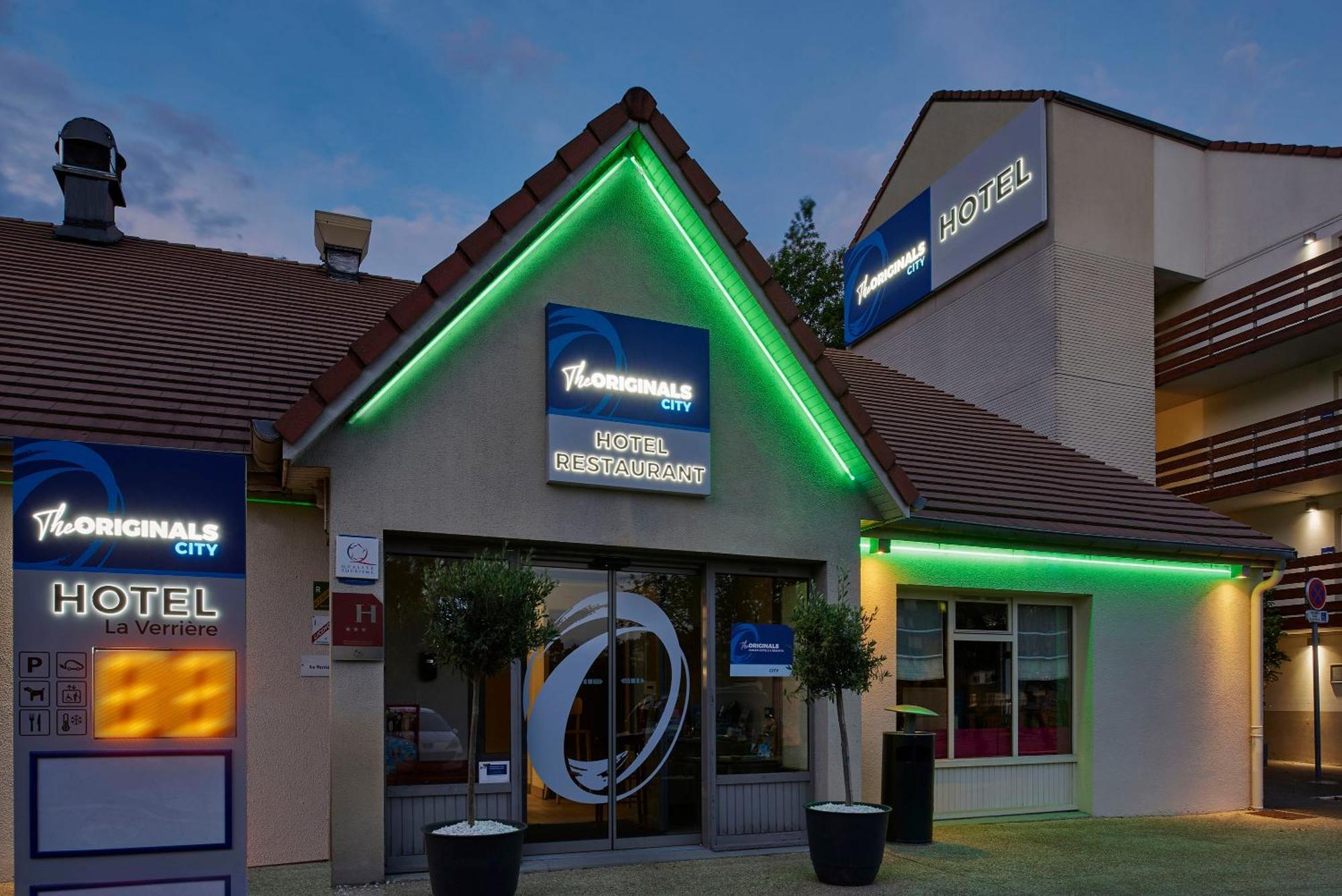 The Originals City Hotel La Verriere-Yvelines Eksteriør bilde